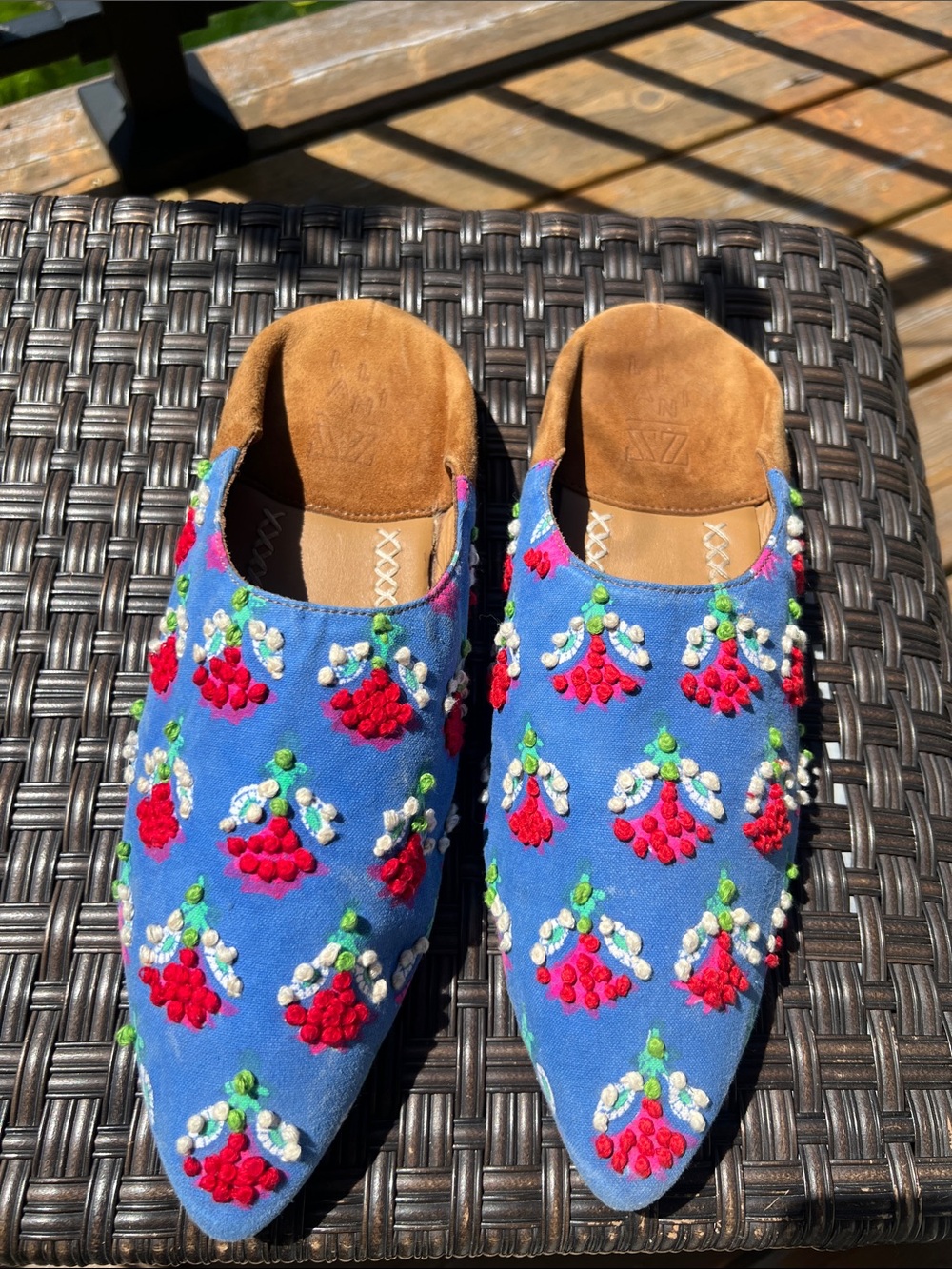 Anthropologie  Embroidered Mules with Red Floral Accents Embellished Babouche